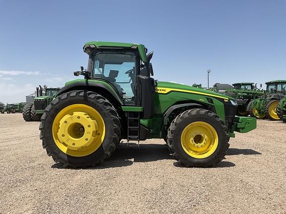 Image of John Deere 8R 370 equipment image 1