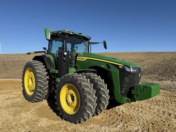 Image of John Deere 8R 370 equipment image 4