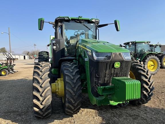 Image of John Deere 8R 370 equipment image 3