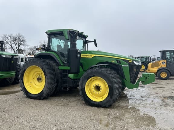 Image of John Deere 8R 370 equipment image 4