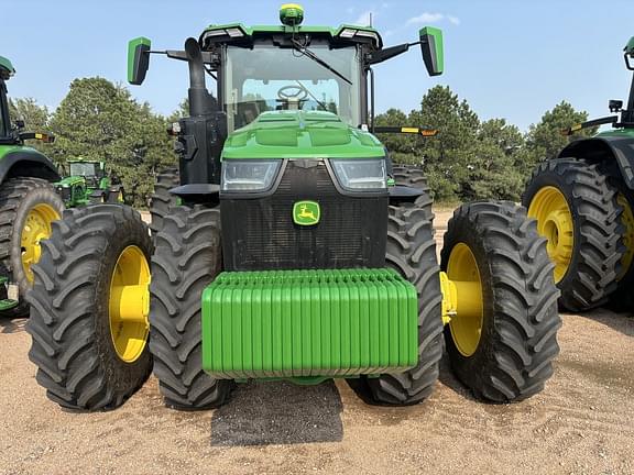 Image of John Deere 8R 370 equipment image 2