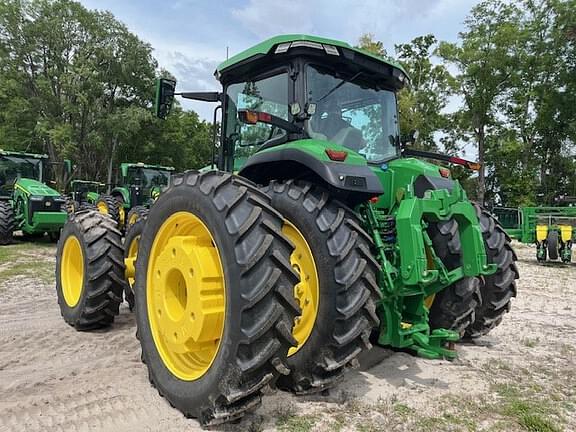 Image of John Deere 8R 370 equipment image 4