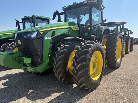 Image of John Deere 8R 370 equipment image 2