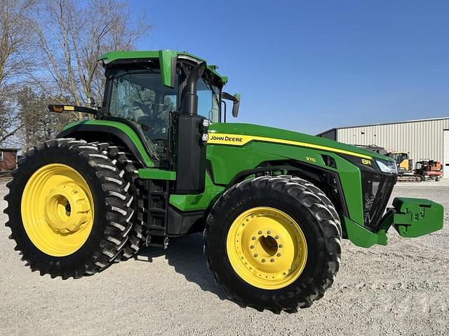 Image of John Deere 8R 370 equipment image 1