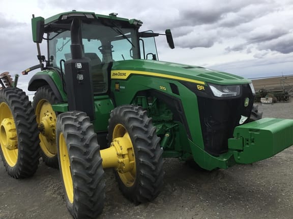 2023 John Deere 8R 370 Equipment Image0