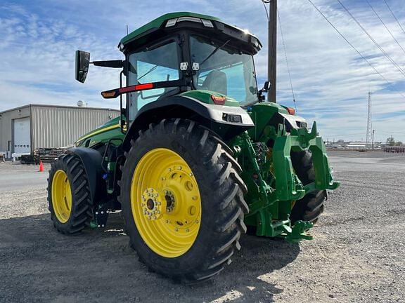 Image of John Deere 8R 370 equipment image 1