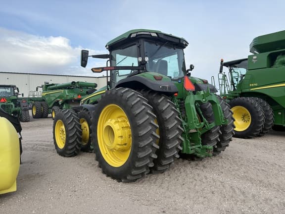Image of John Deere 8R 370 equipment image 3