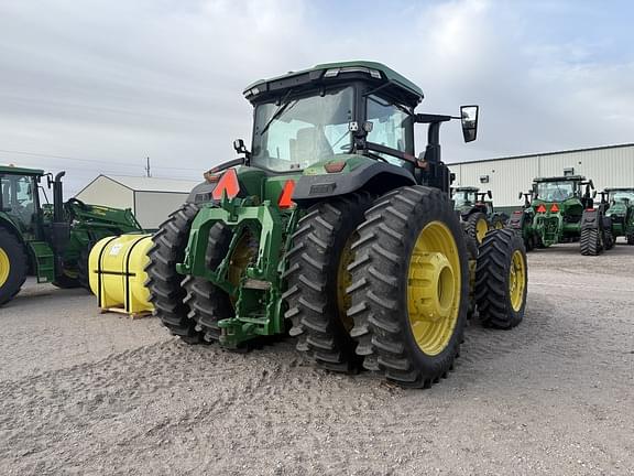 Image of John Deere 8R 370 equipment image 2
