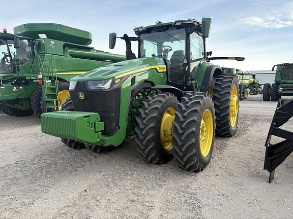 Image of John Deere 8R 370 equipment image 3