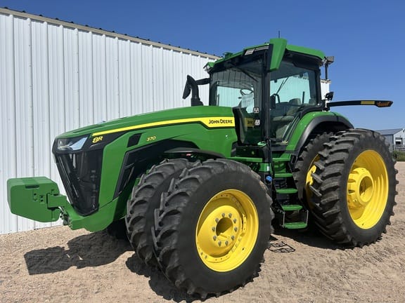 2023 John Deere 8R 370 Equipment Image0