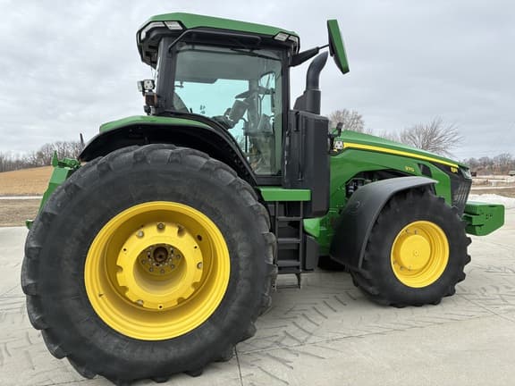 Image of John Deere 8R 370 equipment image 4