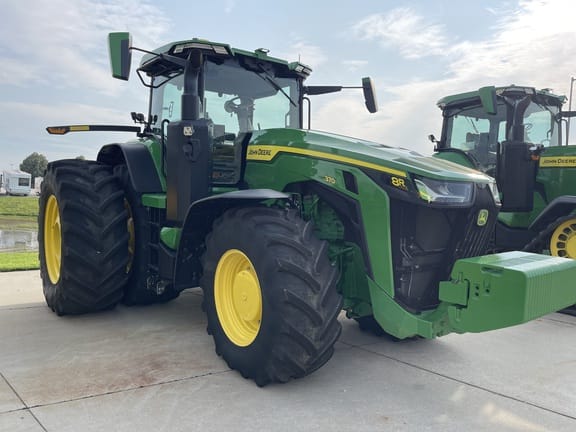 2023 John Deere 8R 370 Equipment Image0