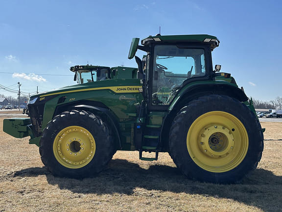 Image of John Deere 8R 370 equipment image 3