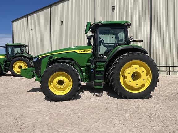 Image of John Deere 8R 370 equipment image 1