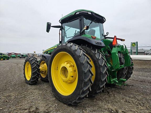 Image of John Deere 8R 370 equipment image 2