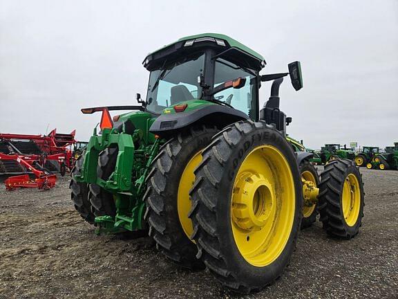 Image of John Deere 8R 370 equipment image 4