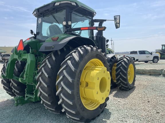 Image of John Deere 8R 370 equipment image 3