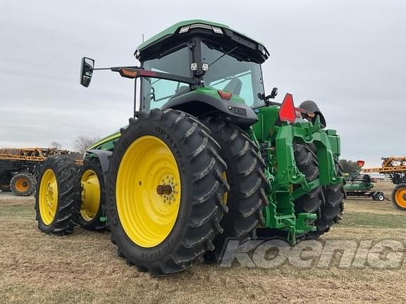 Image of John Deere 8R 370 equipment image 4