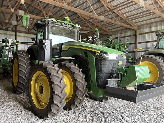 Image of John Deere 8R 370 equipment image 1