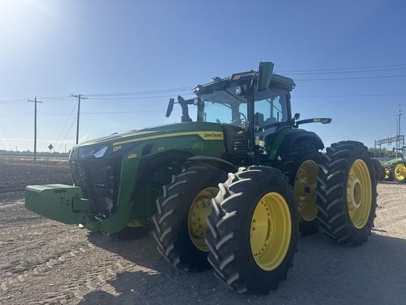 Image of John Deere 8R 370 equipment image 2
