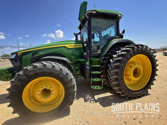 2023 John Deere 8R 370 Equipment Image0