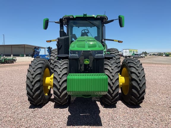 Image of John Deere 8R 370 equipment image 1
