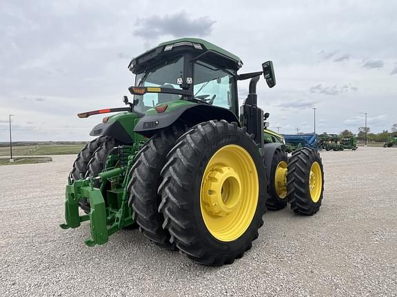 Image of John Deere 8R 370 equipment image 3
