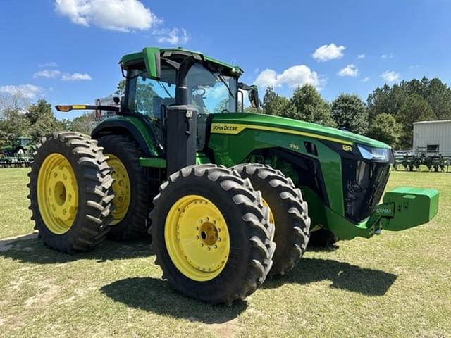 Image of John Deere 8R 370 equipment image 1