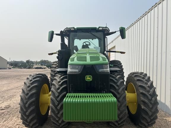 Image of John Deere 8R 370 equipment image 4