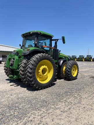 Image of John Deere 8R 370 equipment image 4