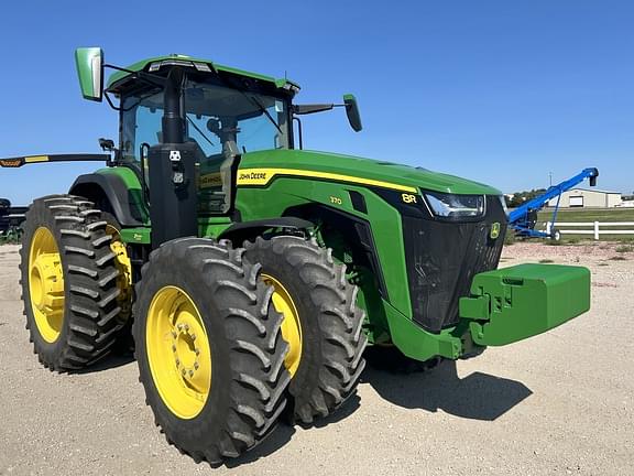 Image of John Deere 8R 370 Primary image