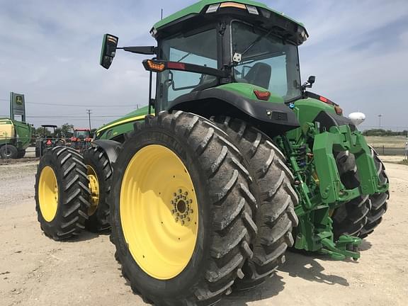 Image of John Deere 8R 370 equipment image 1