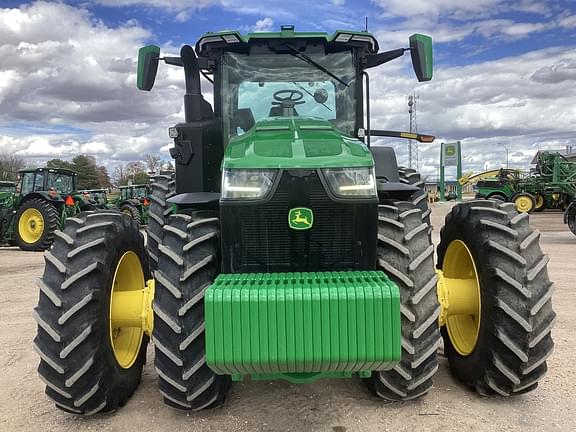 Image of John Deere 8R 370 equipment image 1