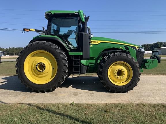 Image of John Deere 8R 370 equipment image 2