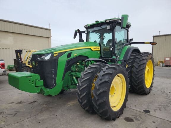 Image of John Deere 8R 370 equipment image 1