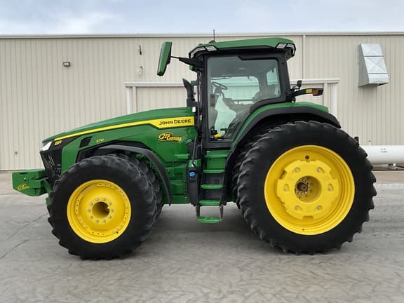 Image of John Deere 8R 370 equipment image 1