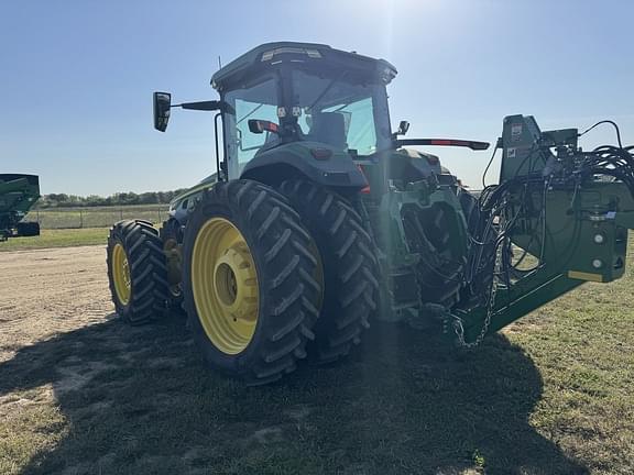 Image of John Deere 8R 370 equipment image 2