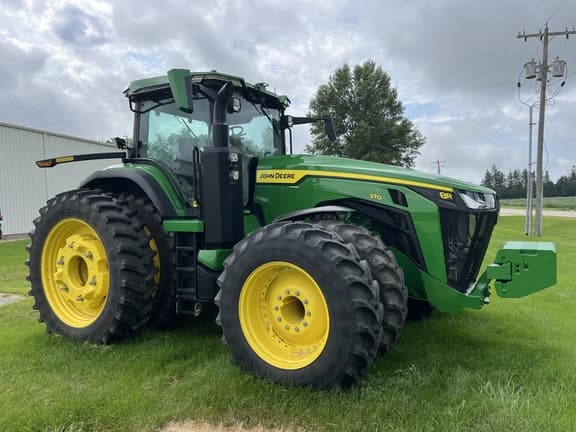 Image of John Deere 8R 370 equipment image 1