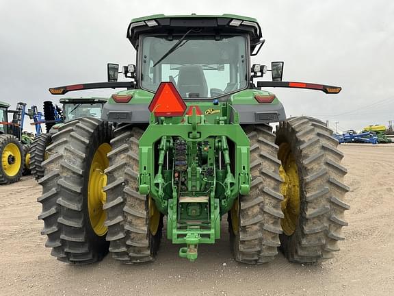 Image of John Deere 8R 370 equipment image 3