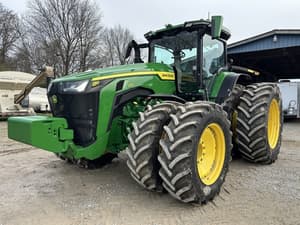 2023 John Deere 8R 370 Image