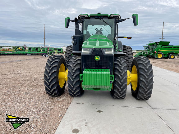 Image of John Deere 8R 370 equipment image 1