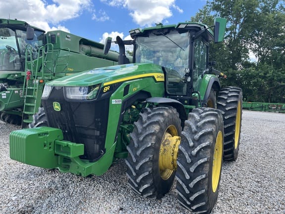2023 John Deere 8R 370 Equipment Image0
