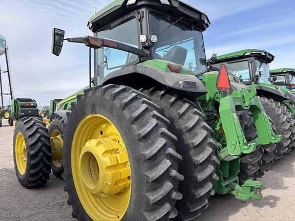 Image of John Deere 8R 370 equipment image 3