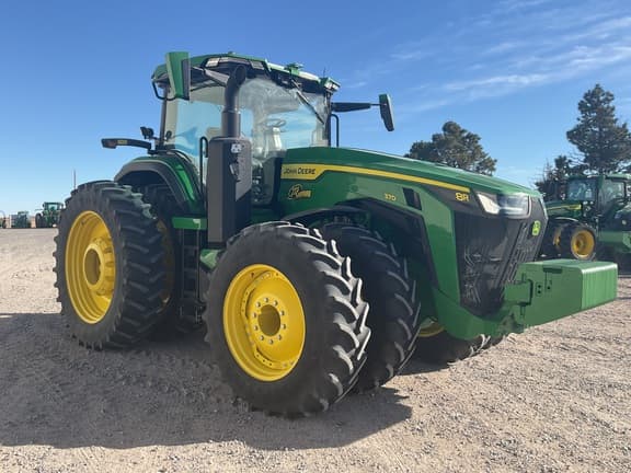 Image of John Deere 8R 370 equipment image 2