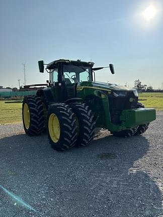 Image of John Deere 8R 370 equipment image 1