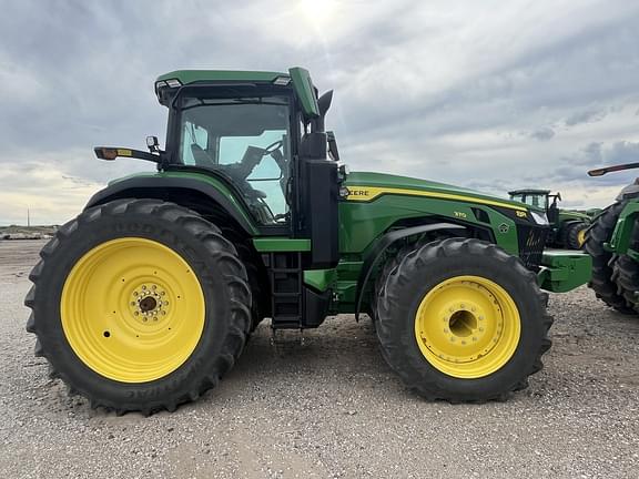 Image of John Deere 8R 370 equipment image 1