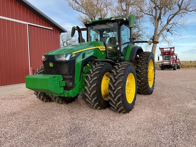 Image of John Deere 8R 370 equipment image 3