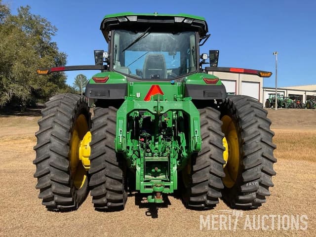 Image of John Deere 8R 370 equipment image 3