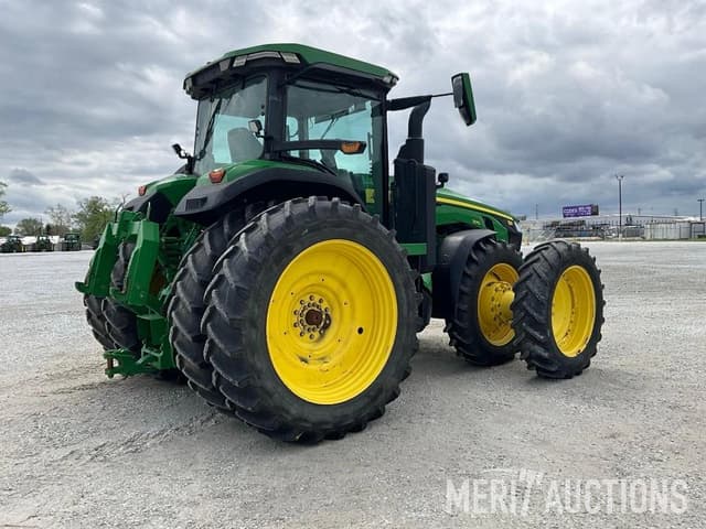 Image of John Deere 8R 370 equipment image 4