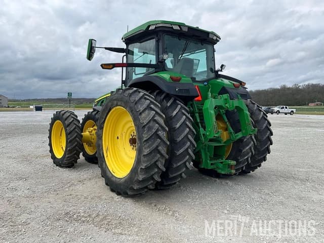 Image of John Deere 8R 370 equipment image 2